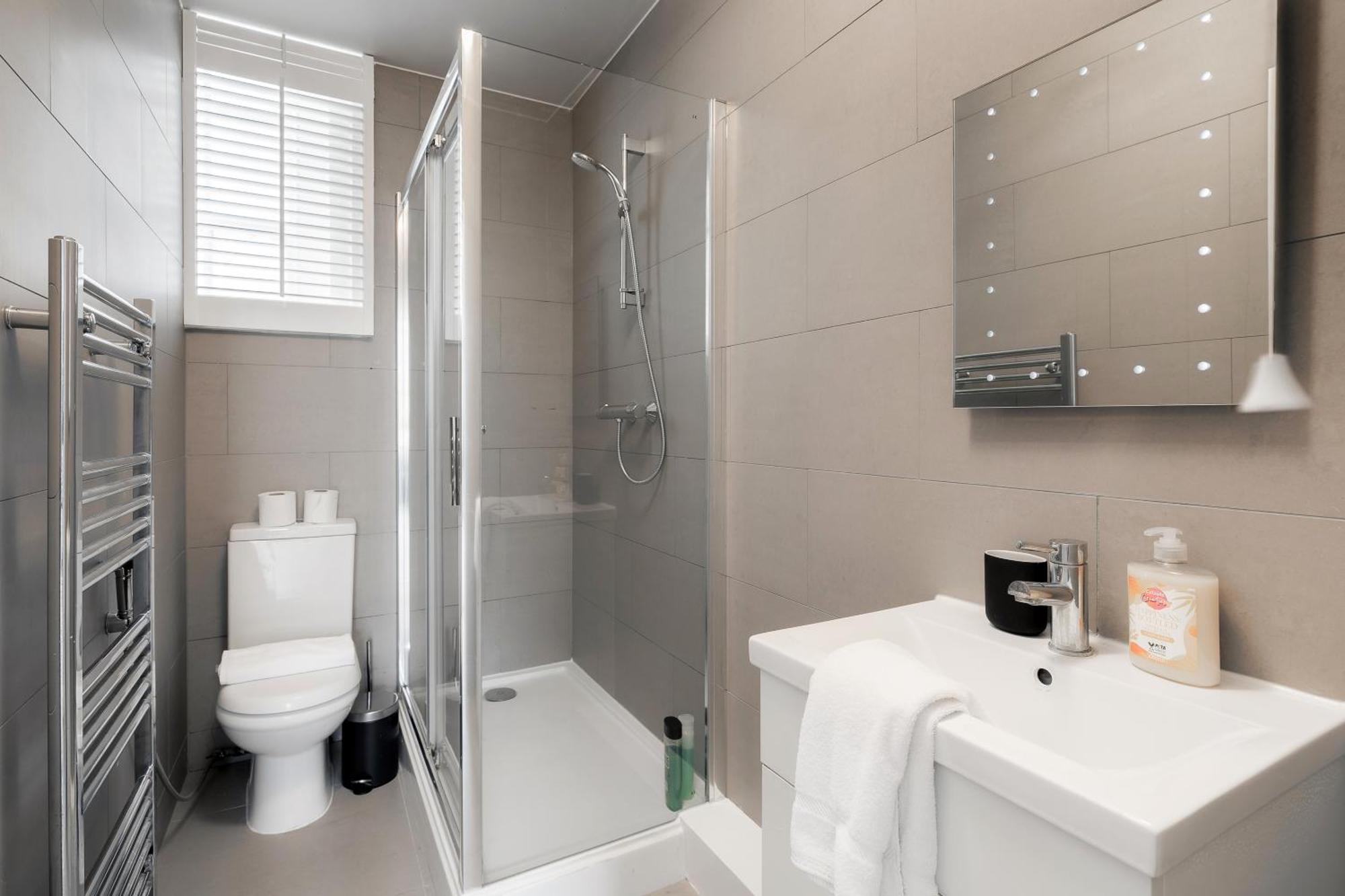 Cozy 1 Bedroom Flat Paddington London Værelse billede